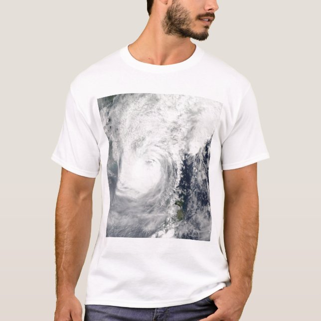 Tyfon Megi 3 Tee Shirt (Framsida)