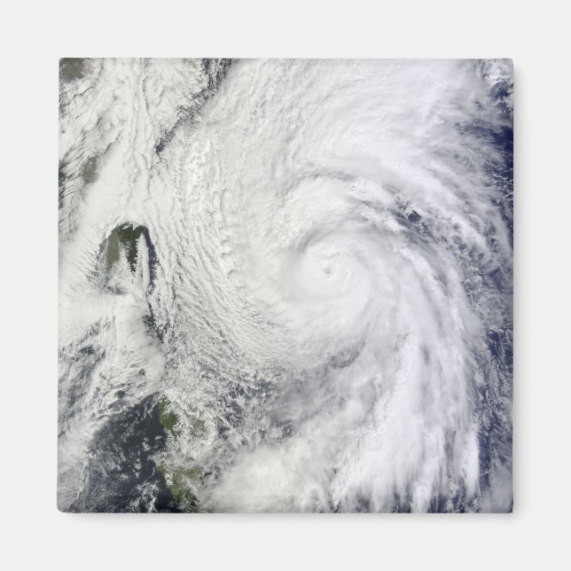 Tyfonen Chaba i Filippinska havet Magnet (Framsidan)