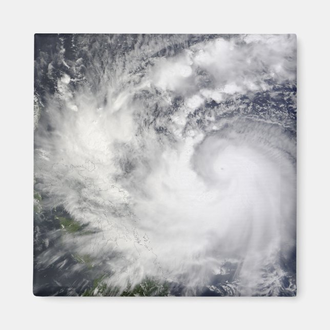 Tyfoon Parma 2 Magnet (Framsidan)