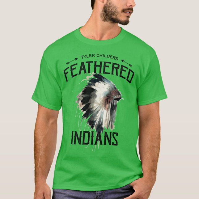Tyler Childers Feathered Indians boy friends T Shirt (Framsida)
