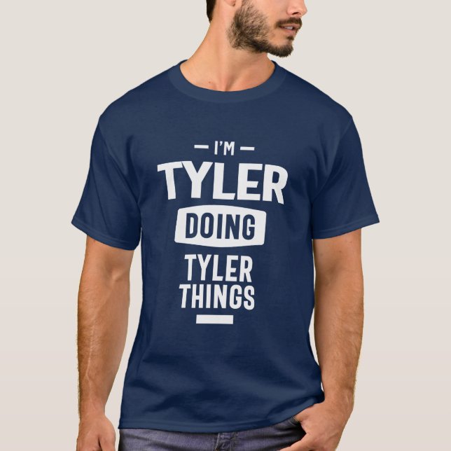 Tyler Personlig Namn Birthday Gift T Shirt (Framsida)