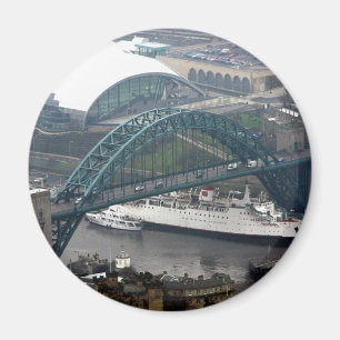 Tyne Bridge Magnet