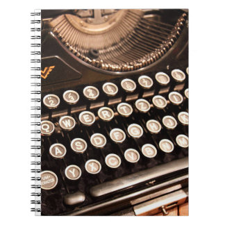 Typewriter nycklar anteckningsbok