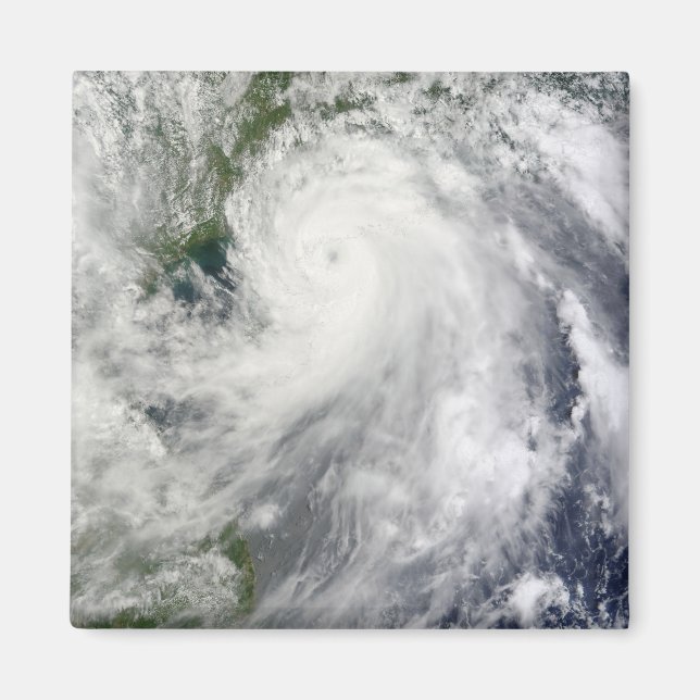 Typhoon Chanthu Magnet (Framsidan)