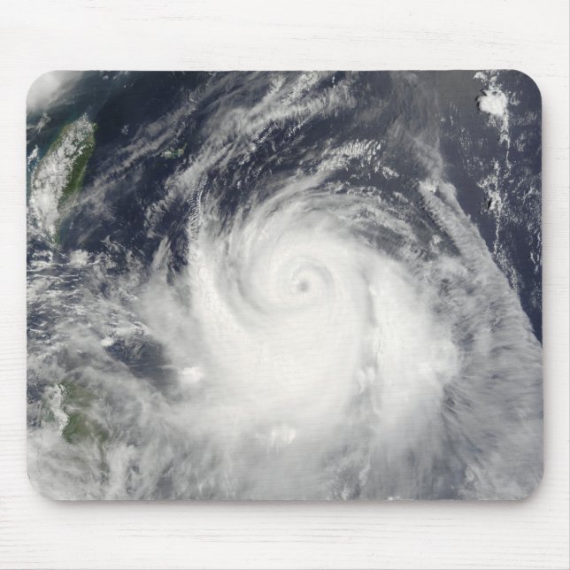 Typhoon Ewiniar Musmatta (Framsidan)