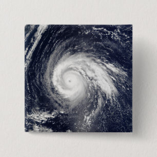 Typhoon Higos Knapp