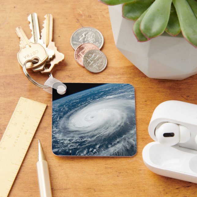 Typhoon Hinnamn eller Nyckelring (Skrivbord)