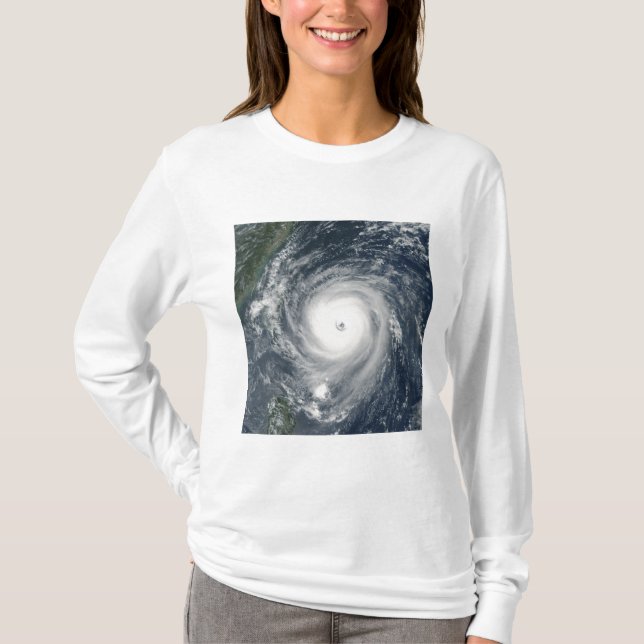 Typhoon Longwang närmar sig Taiwan Tee Shirt (Framsida)