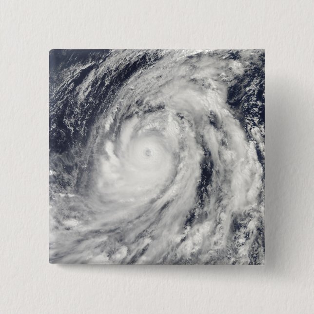 Typhoon Lupit Knapp (Framsida)