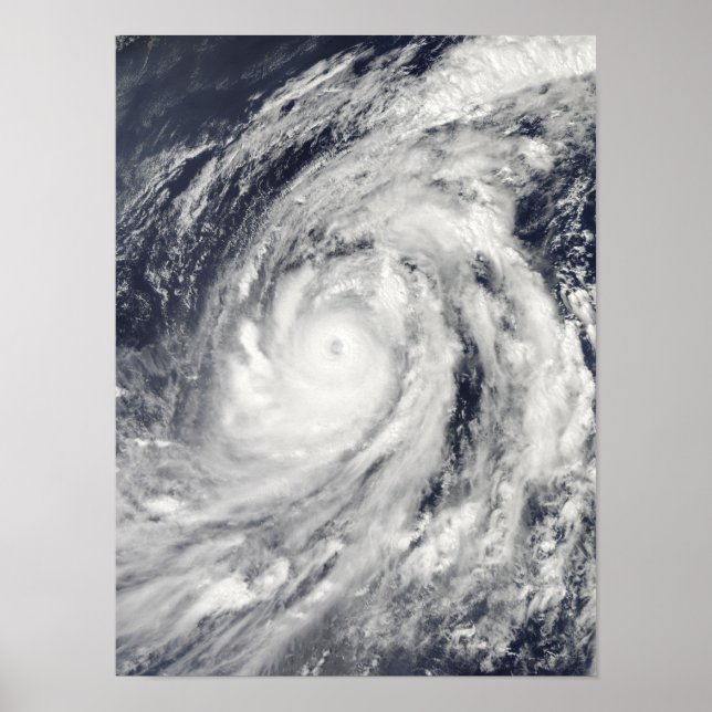 Typhoon Lupit Poster (Framsidan)