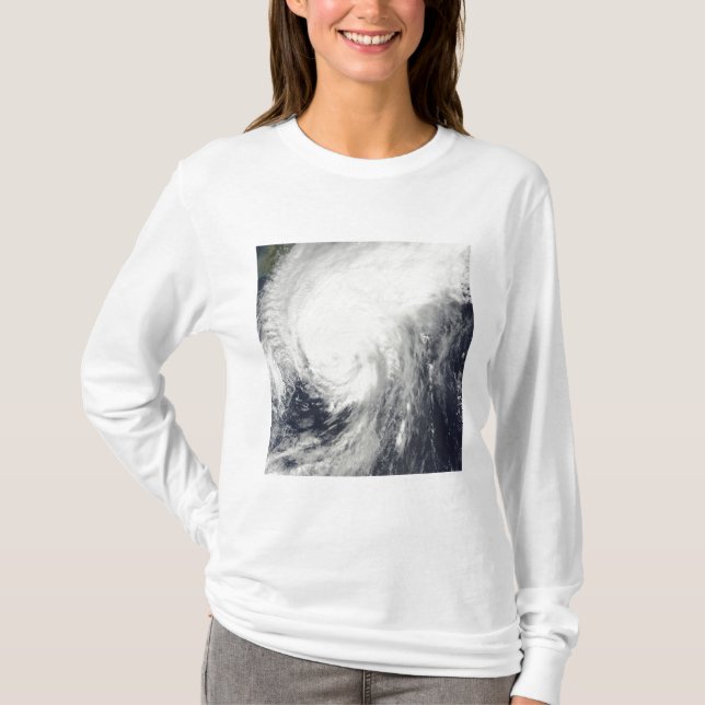 Typhoon Melor närmar sig Japan Tröja (Framsida)