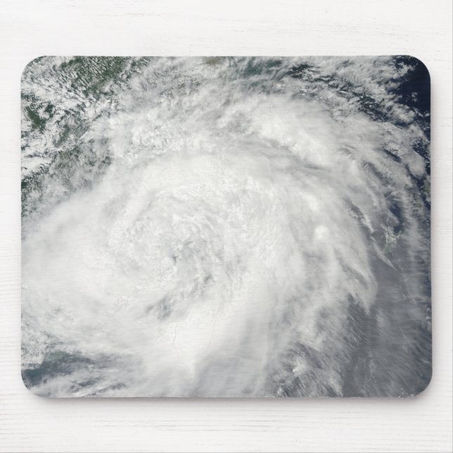 Typhoon Morakot över Chinan Musmatta (Framsidan)