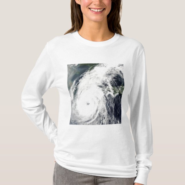 Typhoon Rusa 2 T-shirt (Framsida)