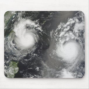 Typhoon Saomai och tropisk storm Bopha Musmatta