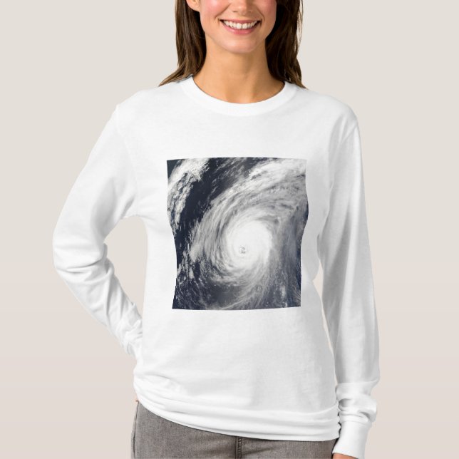 Typhoon Sudal söder om Japan 3 Tee Shirt (Framsida)