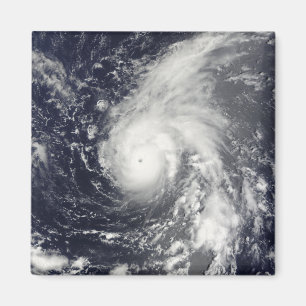 Typhoon Vamco i Stilla havet Magnet