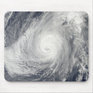 TyphoonNida söder-southwest av Iwo Jima Musmatta