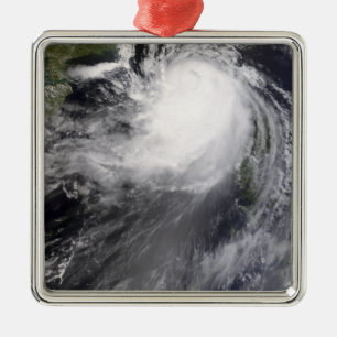 TyphoonNuri annalkande china Julgransprydnad Metall