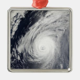 TyphoonSudal söder av Japan 3 Julgransprydnad Metall