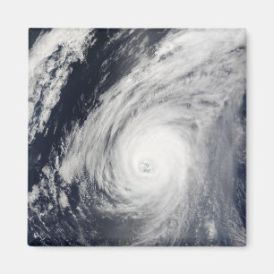 TyphoonSudal söder av Japan 3 Magnet
