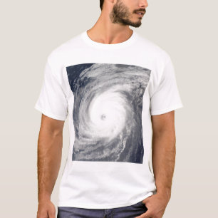 TyphoonSudal söder av Japan Tee