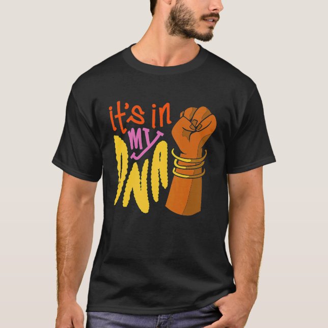 Typiskt afrikansk proud Fist BLM T Shirt (Framsida)