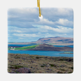 Typiskt Island på morgonen med gårdar Julgransprydnad Keramik