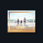 Typografi 14x11 Kärlek med Guld Ram Canvastryck<br><div class="desc">Faux Gold Foil Ram runt ditt anpassningsbar fotot kanvastryck med ord kärlek i vacker kalligrafi.</div>