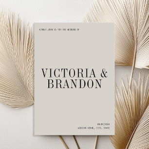 Typografi av Chicen för minimalistisk klass - mode Inbjudningar