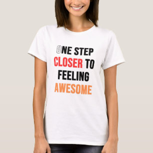 Typografi Ett steg närmare att känna fantastisk T Shirt