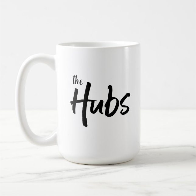 Typografi för hubens moderna penselskript kaffemugg (Vänster)