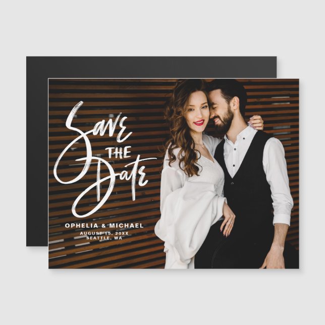 Typografi för vitt penselskript Spara datumfoto Magnetisk Inbjudningskort (Fram/baksida)