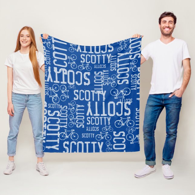 Typografisk Personlig Namn och Bikes blå Fleecefilt (På plats)