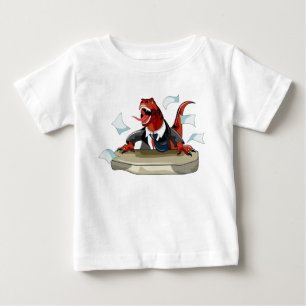 Tyrannosaurus Rex Chef Sitta vid ett bord. T Shirt