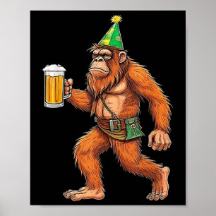 Tysk Bigfoot Sasquatch Beer Lederhose Funny _1 Poster