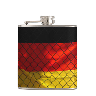 Tysk Flagga bakom chain Link Fence Fickplunta