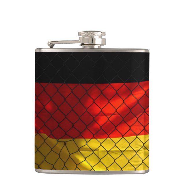Tysk Flagga bakom chain Link Fence Fickplunta (Framsidan)