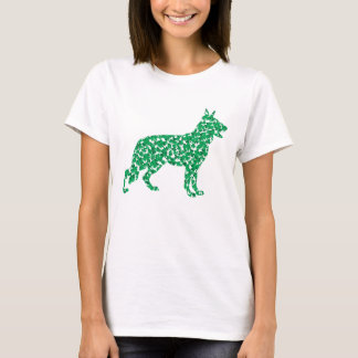 Tysk herde gjord av Shamrocks T Shirt