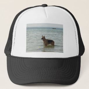 Tysk herde på stranden truckerkeps
