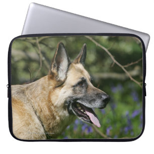 Tysk herdeHeadshot 3 Laptop Sleeve