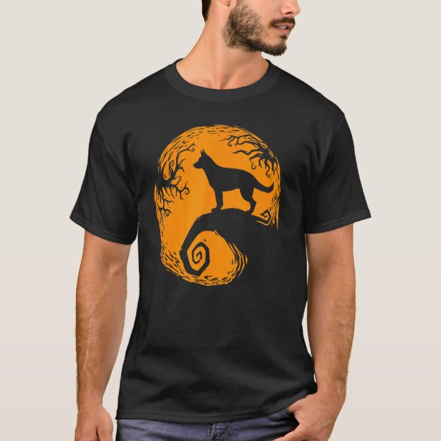 Tysk Shepherd Harvest Måne T Shirt (Framsida)