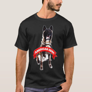 Tysk Shepherd Hero Hund Conan Militärstöd T Shirt