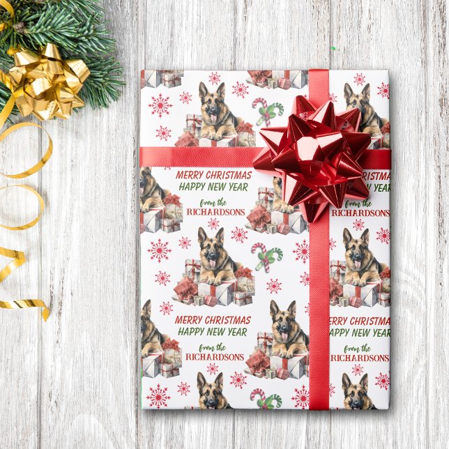 Tysk Shepherd-Hund med julklappar Presentpapper (Skapare uppladdad)