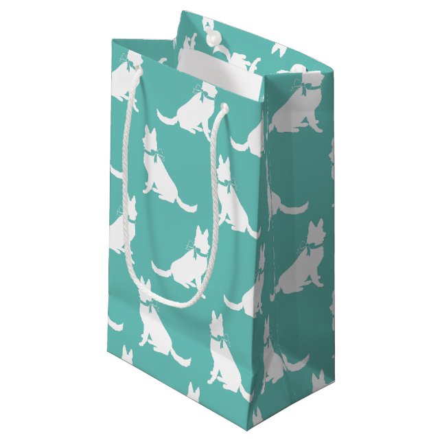 Tysk Shepherd Hund Puppy (Framsidan Vinklad)