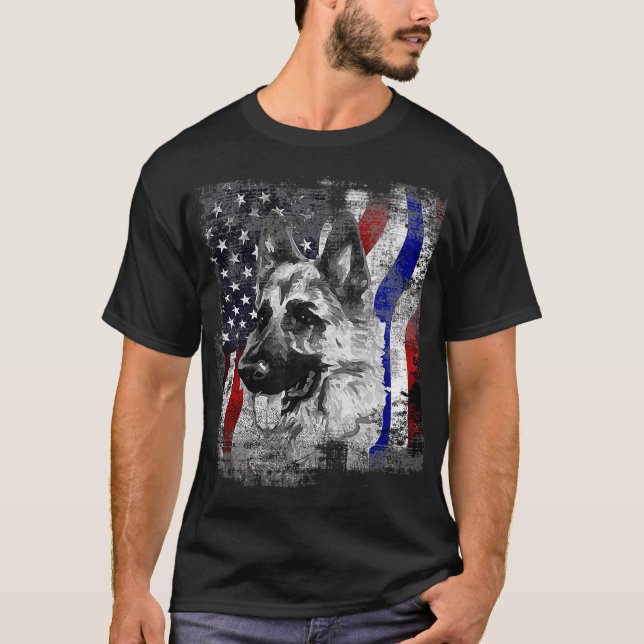 Tysk Shepherd k9 American Flagga Police Hund T Shirt (Framsida)
