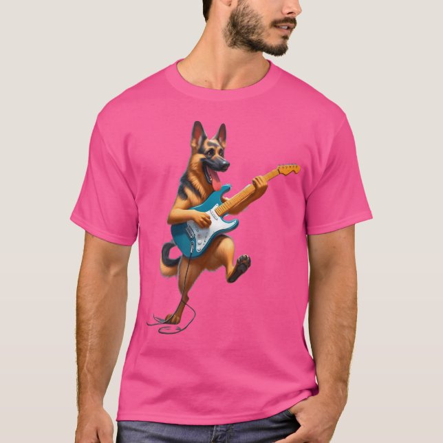 Tysk shepherd med Guitar Hund som spelar akoust T Shirt (Framsida)