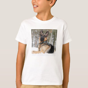 Tyska herde i Snö T Shirt