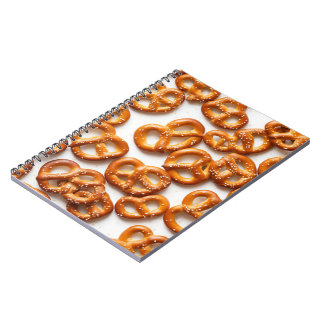Tyska Pretzels Mönster Anteckningsbok