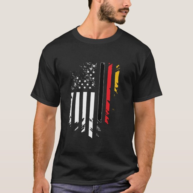 Tyska rötter amerikanska kronor Tysklanda USA flag T Shirt (Framsida)