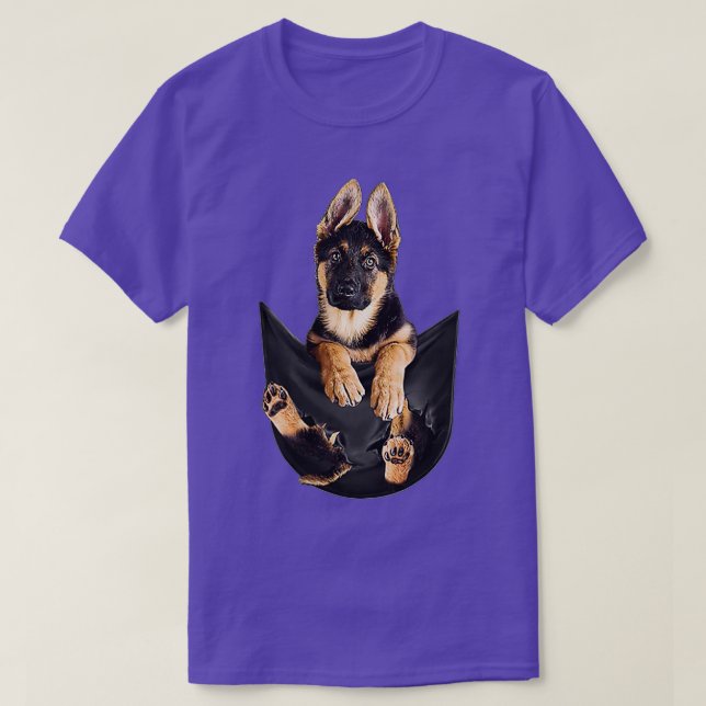 Tyska shefherd in Pocket Rolig hund Älskare Gifts T Shirt (Design framsida)
